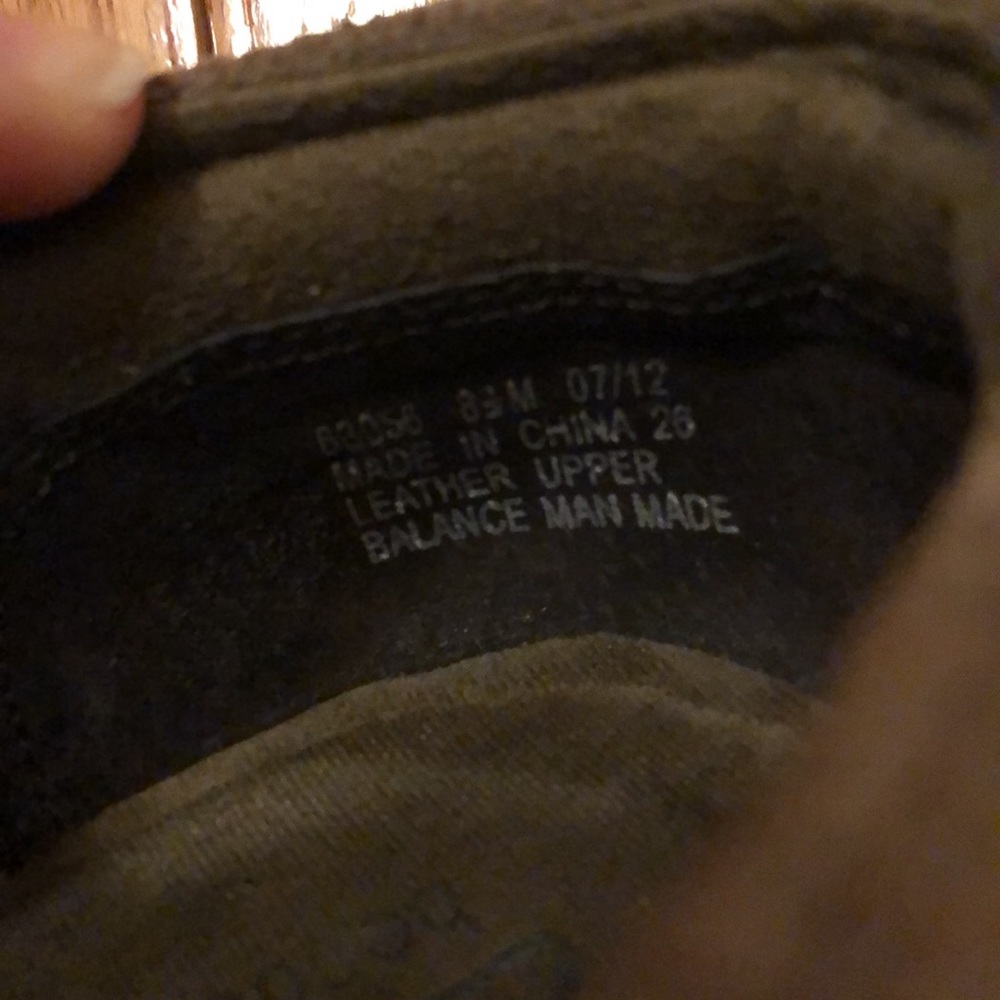 Clarks Suede Mary Janes booties with stitching and modest heel - Picture 5 of 7